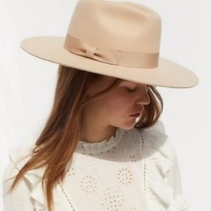 Urban Outfitters Hat